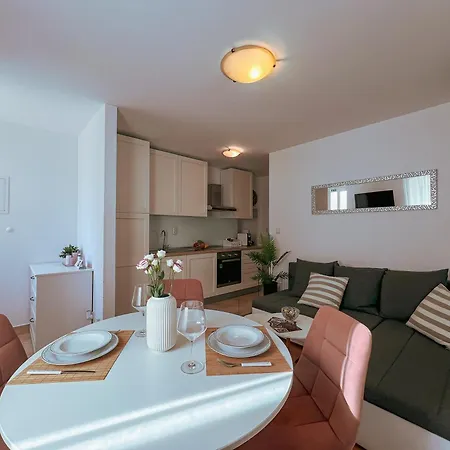Apartmán Ag Residence, Old *
