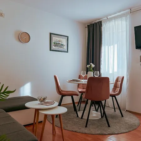 Apartament Ag Residence, Old *