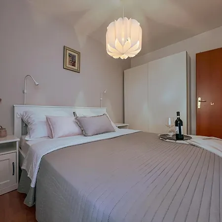 Ag Residence, Old Apartment